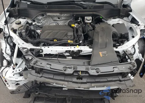 2025 Chevrolet Trax 1Lt из США, поврежденный, VIN KL77LHEPXSC195145